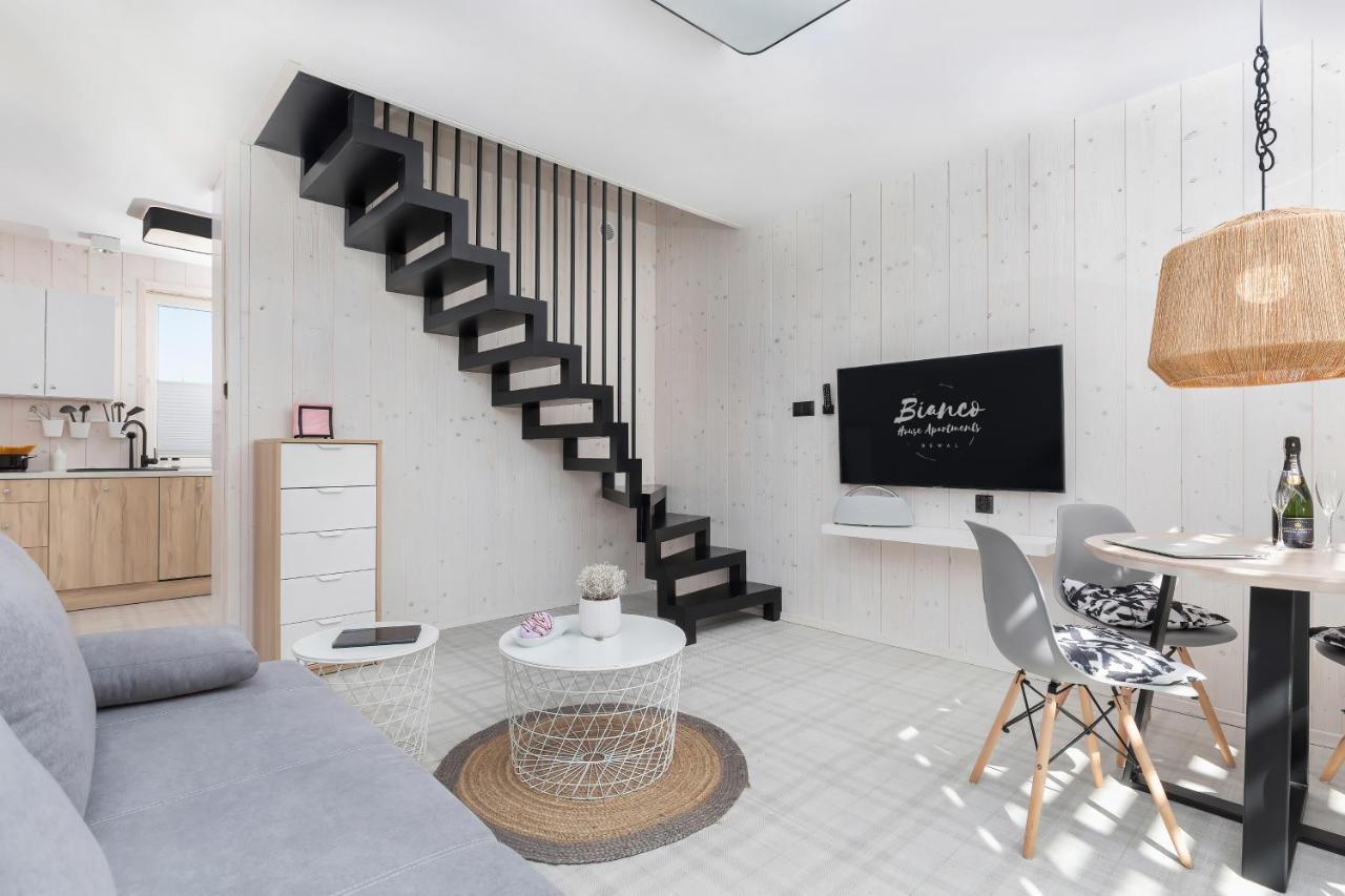 Bianco House Apartments Rewal Zewnętrze zdjęcie